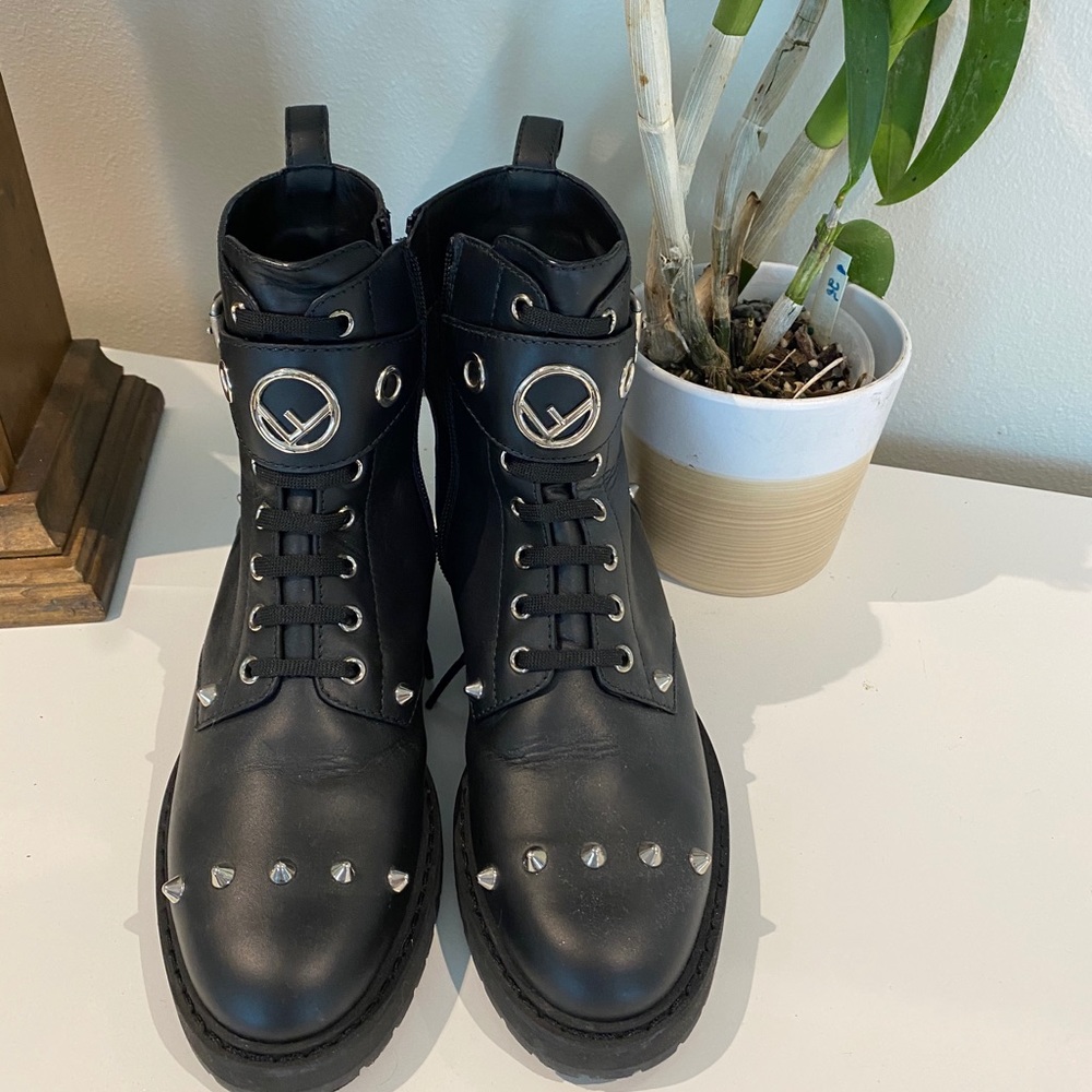 Fendi Boots